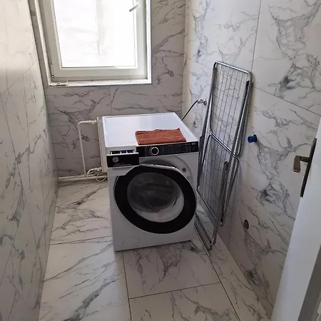 Apartment Laguna 2 B *